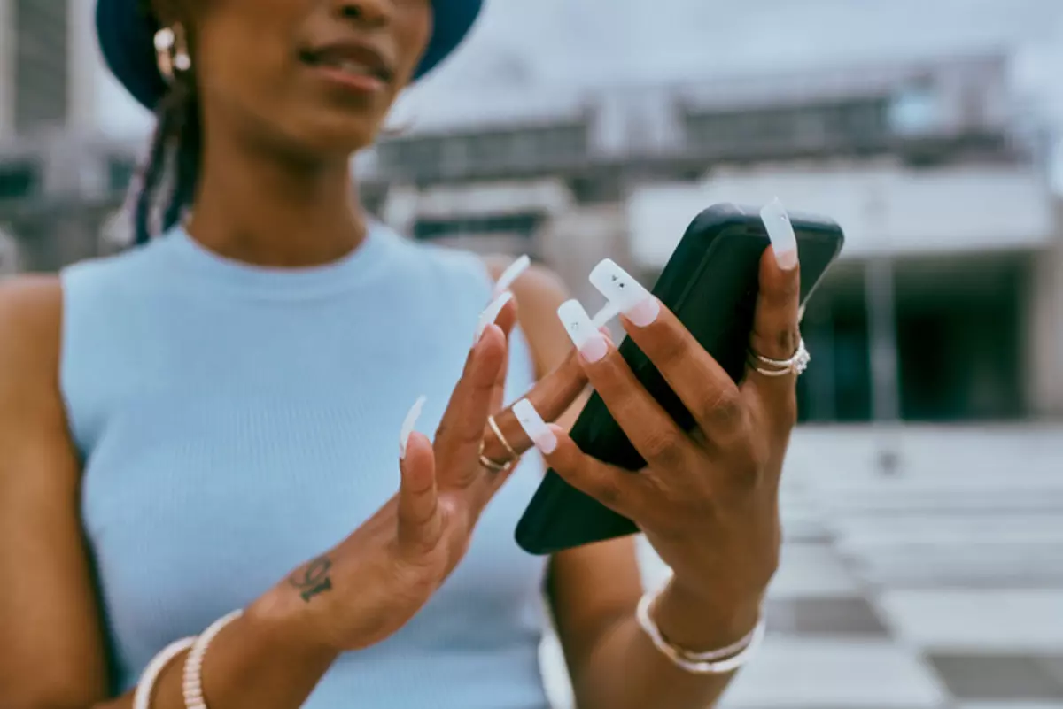 Akıllı oje teknolojisi dokunmatik sorunu nasıl çözüyor