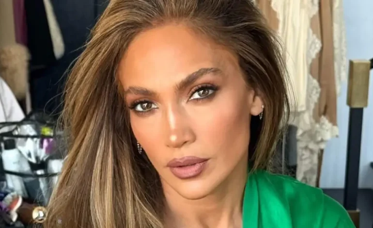 Jennifer Lopez’in allık tekniği nasıl etki yaratıyor
