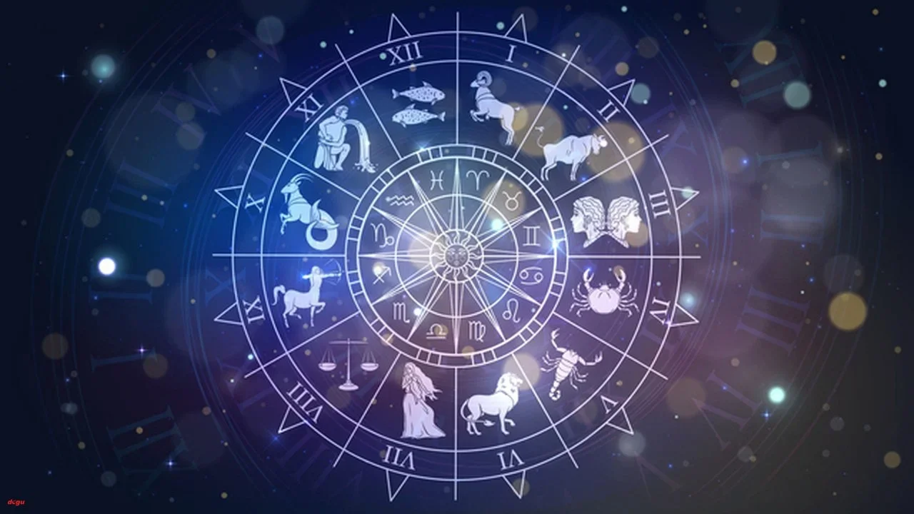 ASTROLOJİNİN GİZLİ ANAHTARI: YÜKSELEN BURÇ NEDİR, NEDEN BU KADAR ÖNEMLİ?